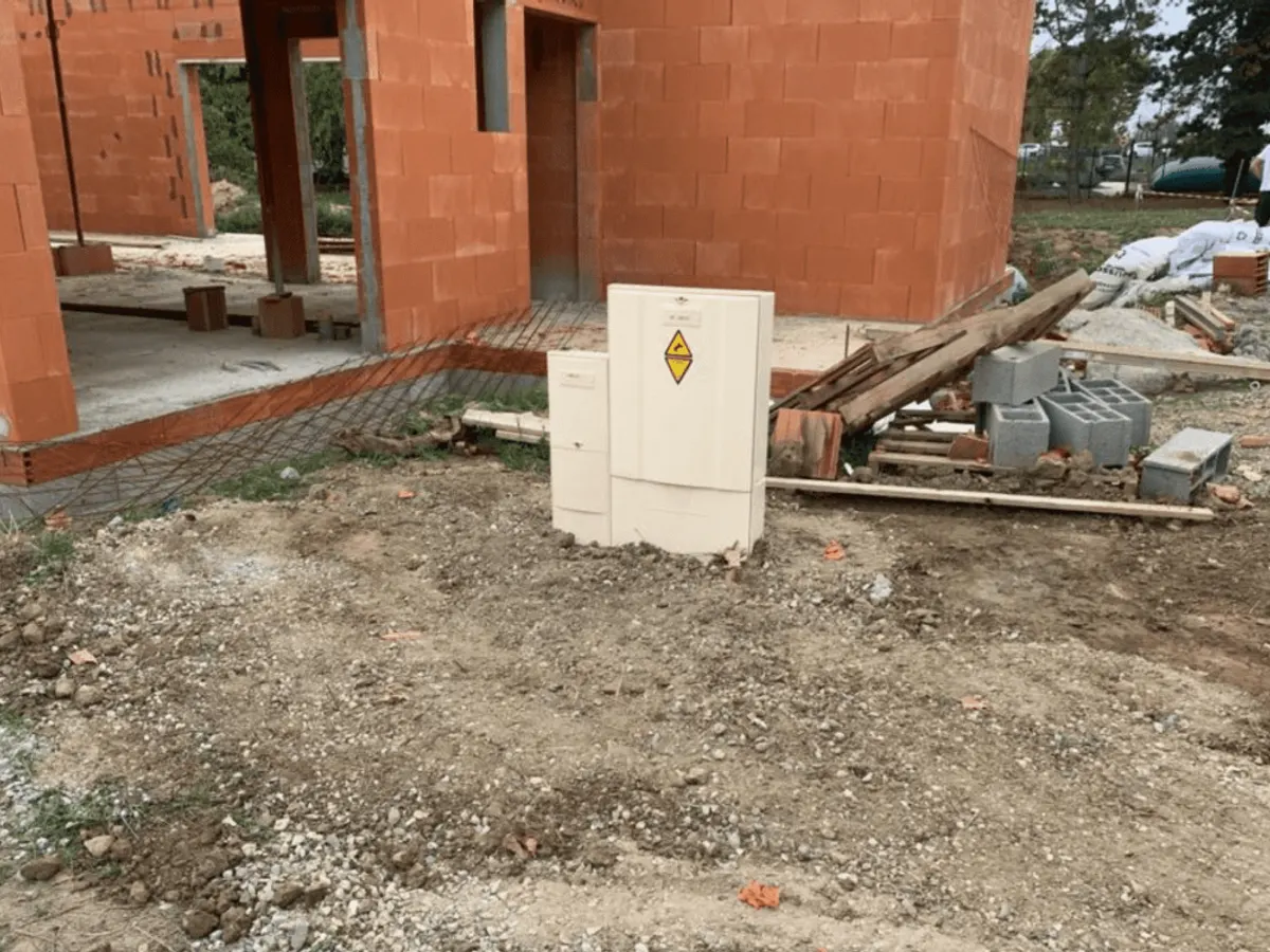 Viabilisation d’un lotissement · Castelnau-d’Estretefonds